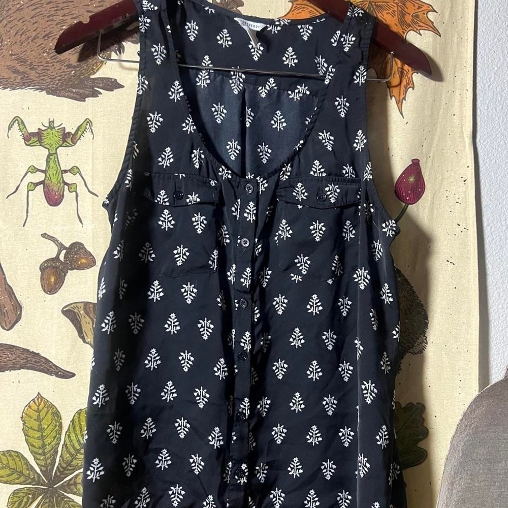 Forever 21 floral button up tank top